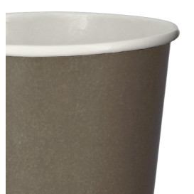With rolled rim